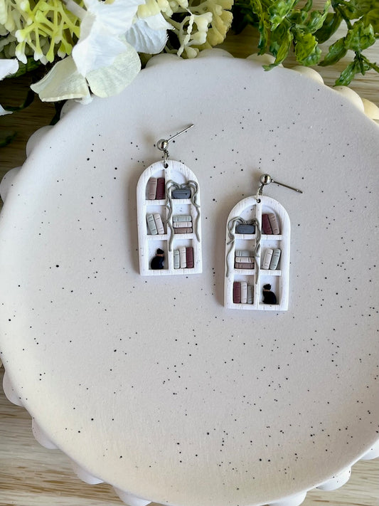 Bookshelf Earrings: Plant, Books and Black Cat