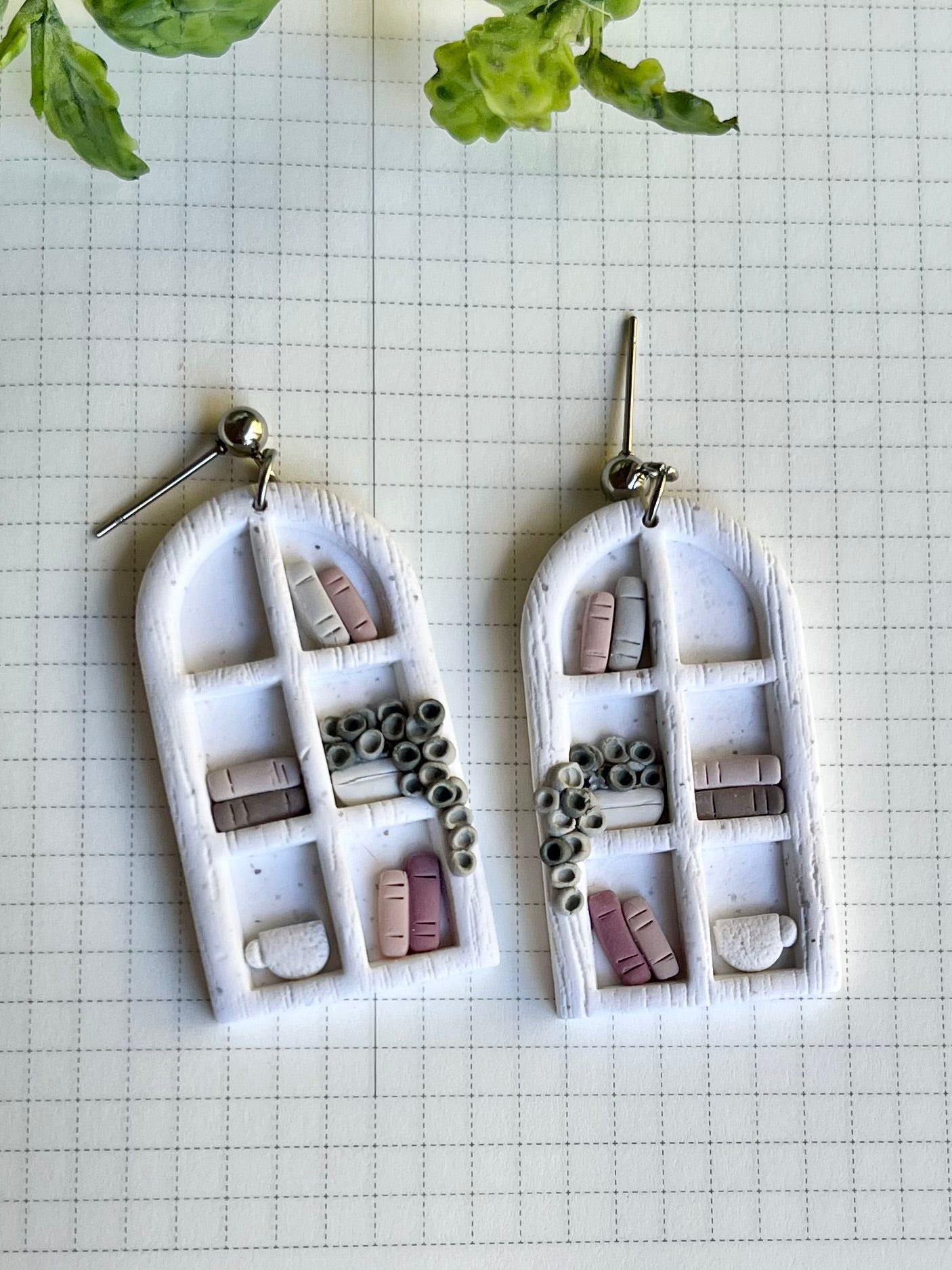 Bookshelf Earrings